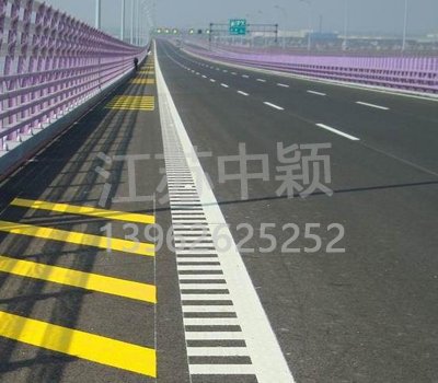 青島道路劃線 青島交通劃線一平方米多少錢？